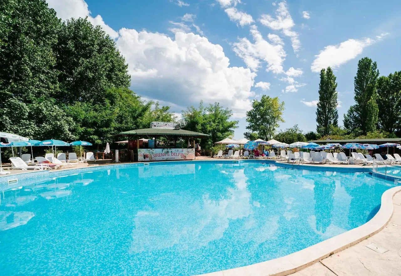 Hotel Delfin Солнечный берег